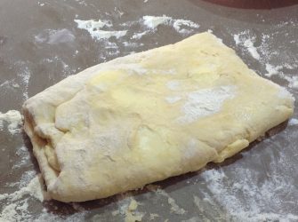 réaliser une pâte feuilletée