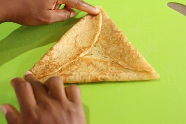 pliage crêpe triangle