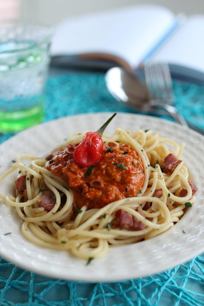 Spaghetti pesto piment doux 