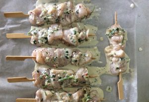 brochettes de poulet sauce laitière