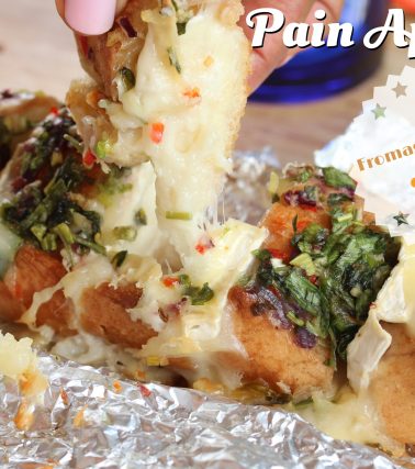 Recette du PAIN FOURRÉ aux 2 fromages et Sauce chien façon pesto, by Titoon Baker