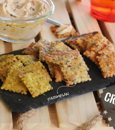 🎥 Recette de 3 versions de CRACKERS aux graines: Parmesan/Curry/Piment Doux, By Titoon Baker