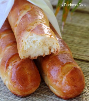 Recette des BAGUETTES VIENNOISES, by Duchess Cook