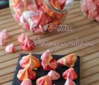 Petites meringues colorées