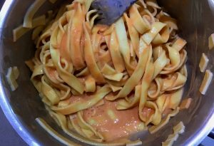 tagliatelles aux boulettes d'agneau