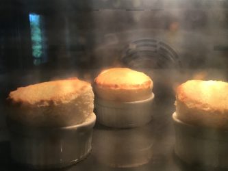 Soufflé au fruit de la passion 