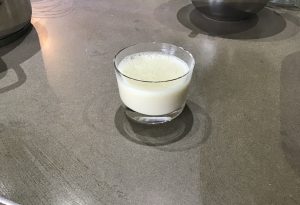 Panna cotta litchi à-tous-maux