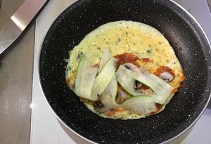 omelette crevette légumes sauce piment doux rouge Dormoy