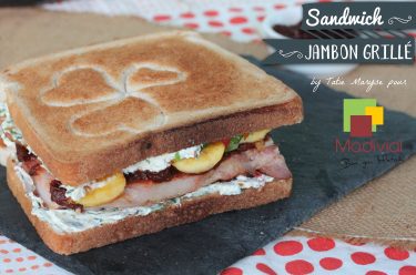 Sandwich jambon grillé et banane frite Madivial