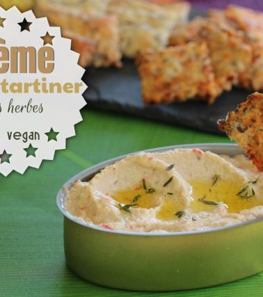 Recette de la CRÈME à TARTINER Ail et fines herbes by Titoon Baker