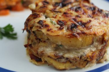 Gratin de banane jaune frite légumes antillais