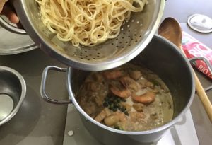 linguines poulet et crevettes