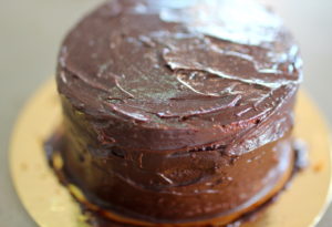 ganache masquer un gâteau