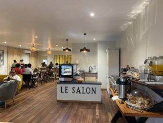 Le salon jambette
